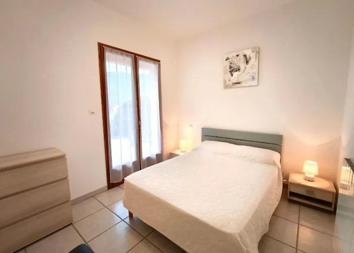 Charming House With Terrace And View In * Appietto