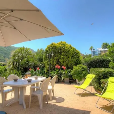 Charming House With Terrace And View In *
