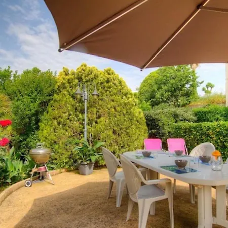 Charming House With Terrace And View In בית נופש *