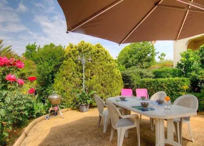 Charming House With Terrace And View In Holiday home *